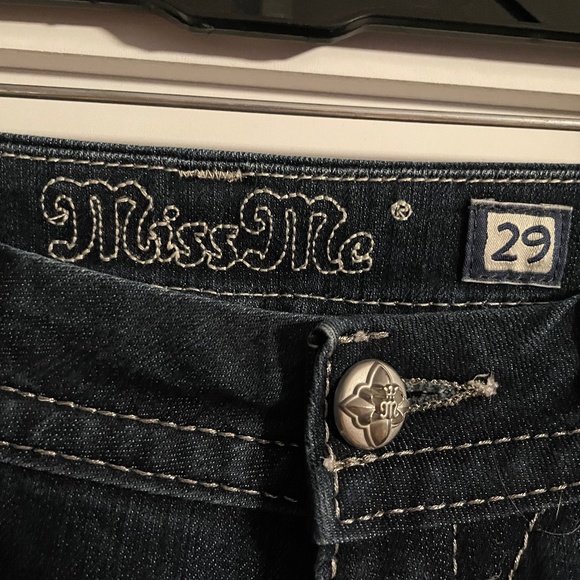 Miss Me Mid Rise Easy Boot - Picture 6 of 6